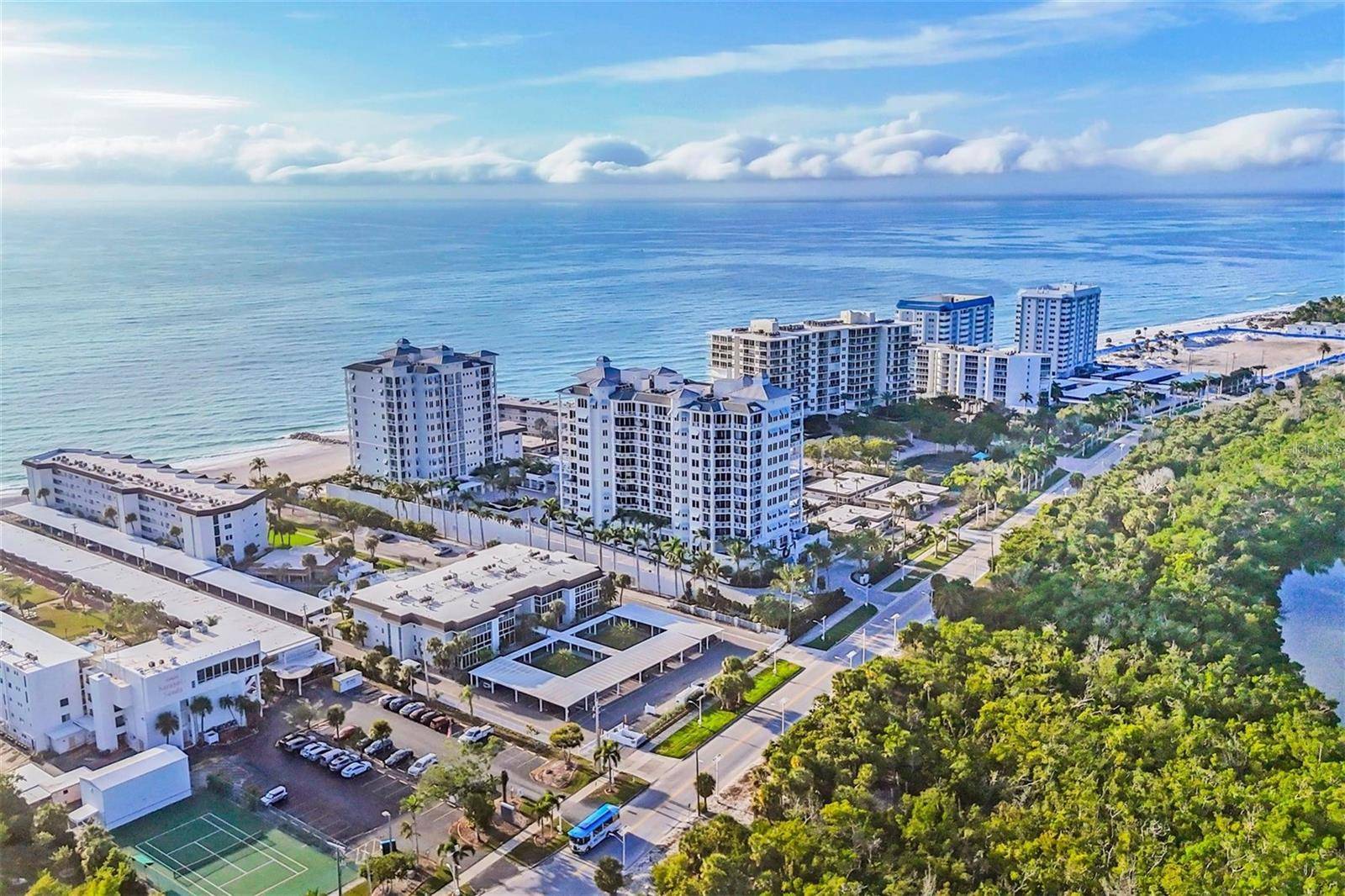 2100 BENJAMIN FRANKLIN DR #205, Sarasota, FL 34236