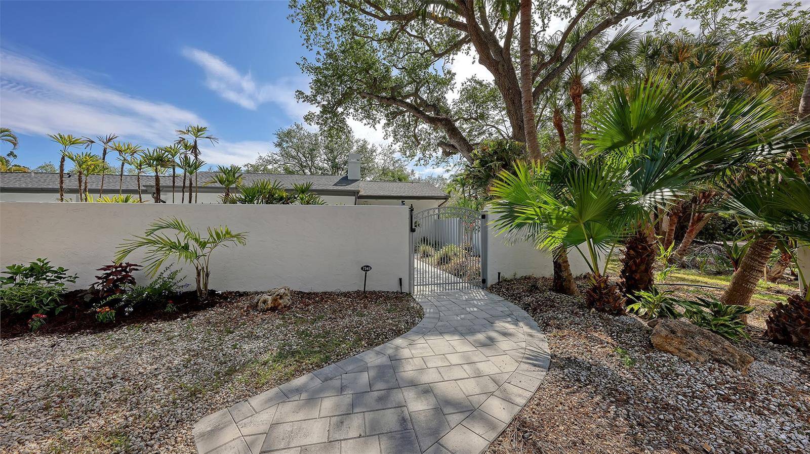 7345 PINE NEEDLE RD, Sarasota, FL 34242