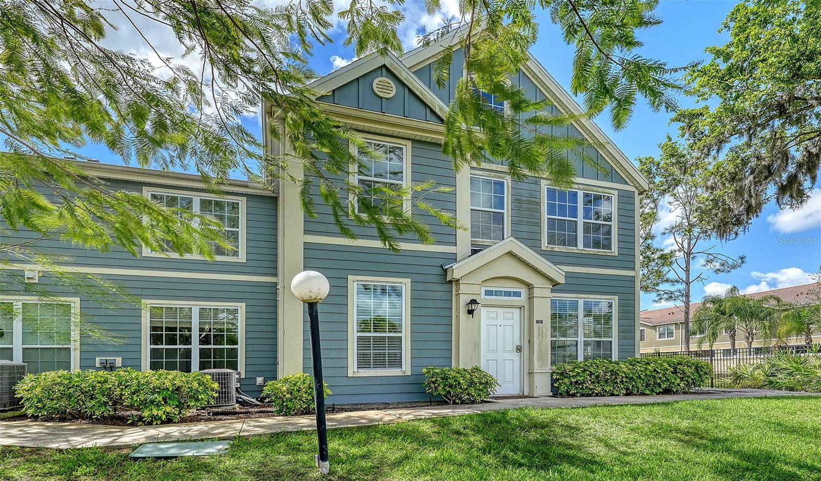 5501 ROSEHILL RD #105, Sarasota, FL 34233