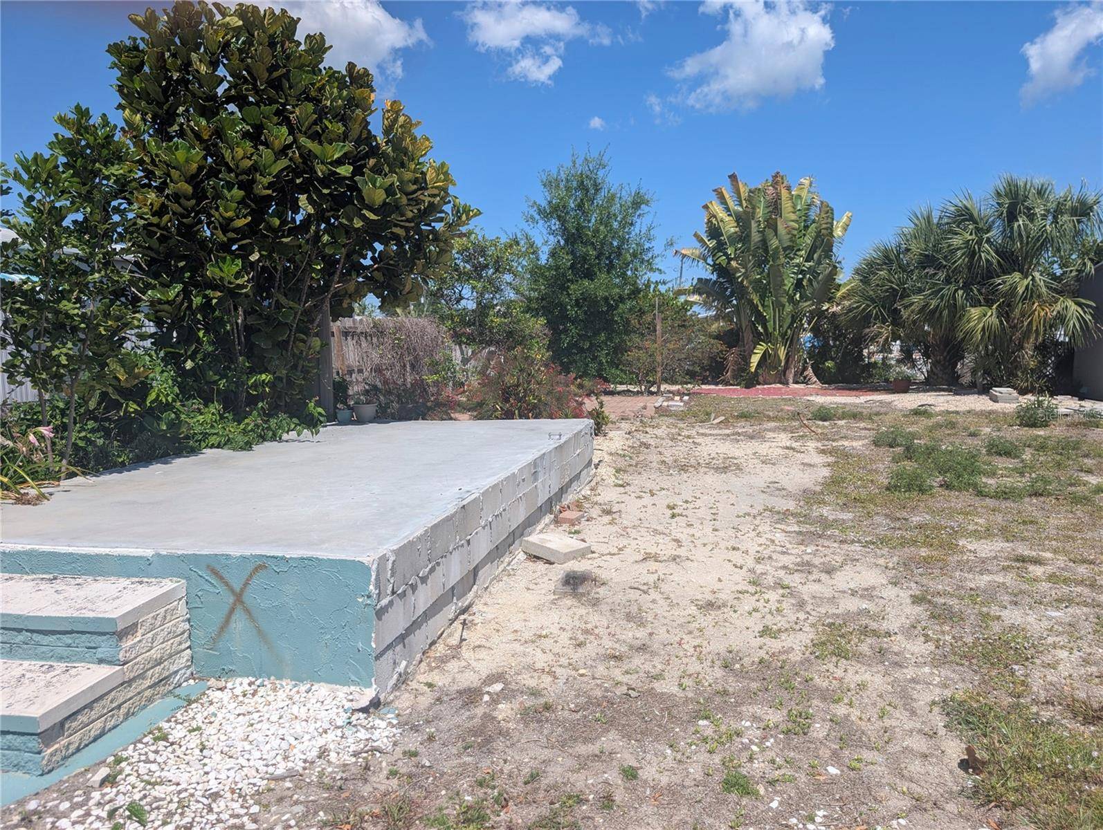 1273 KINGFISHER DR, Englewood, FL 34224