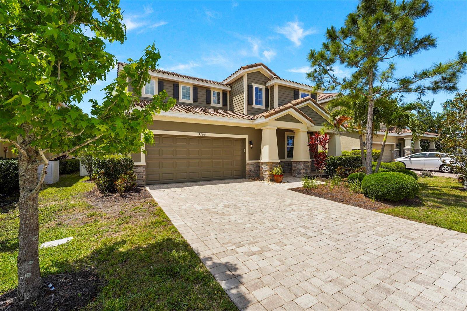 5309 CHARLIE BROWN LN, Sarasota, FL 34233