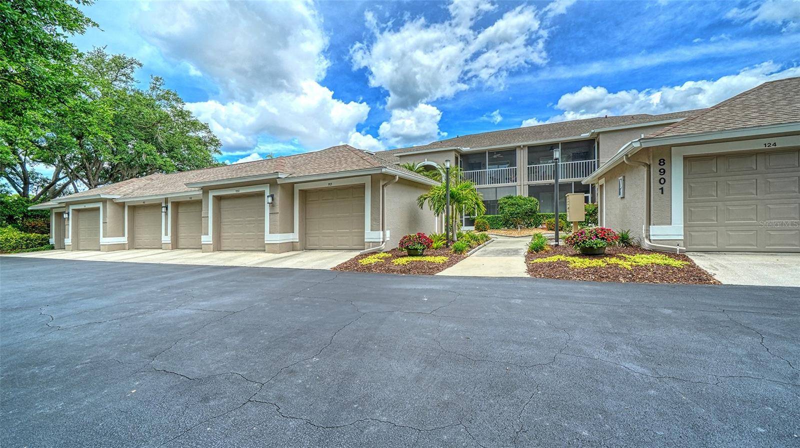 8901 VERANDA WAY #111, Sarasota, FL 34238