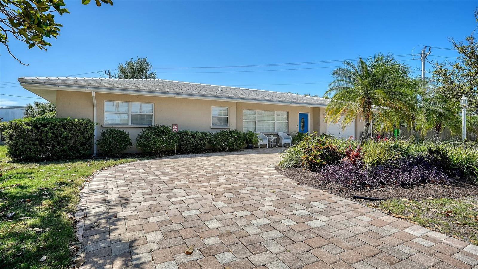 3537 S SCHOOL AVE, Sarasota, FL 34239