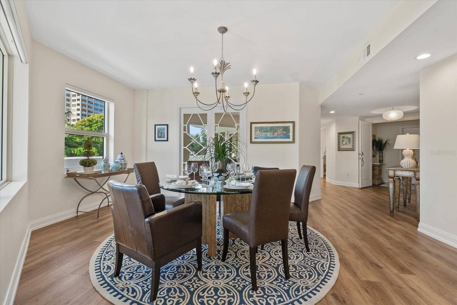 128 GOLDEN GATE PT #202A, Sarasota, FL 34236
