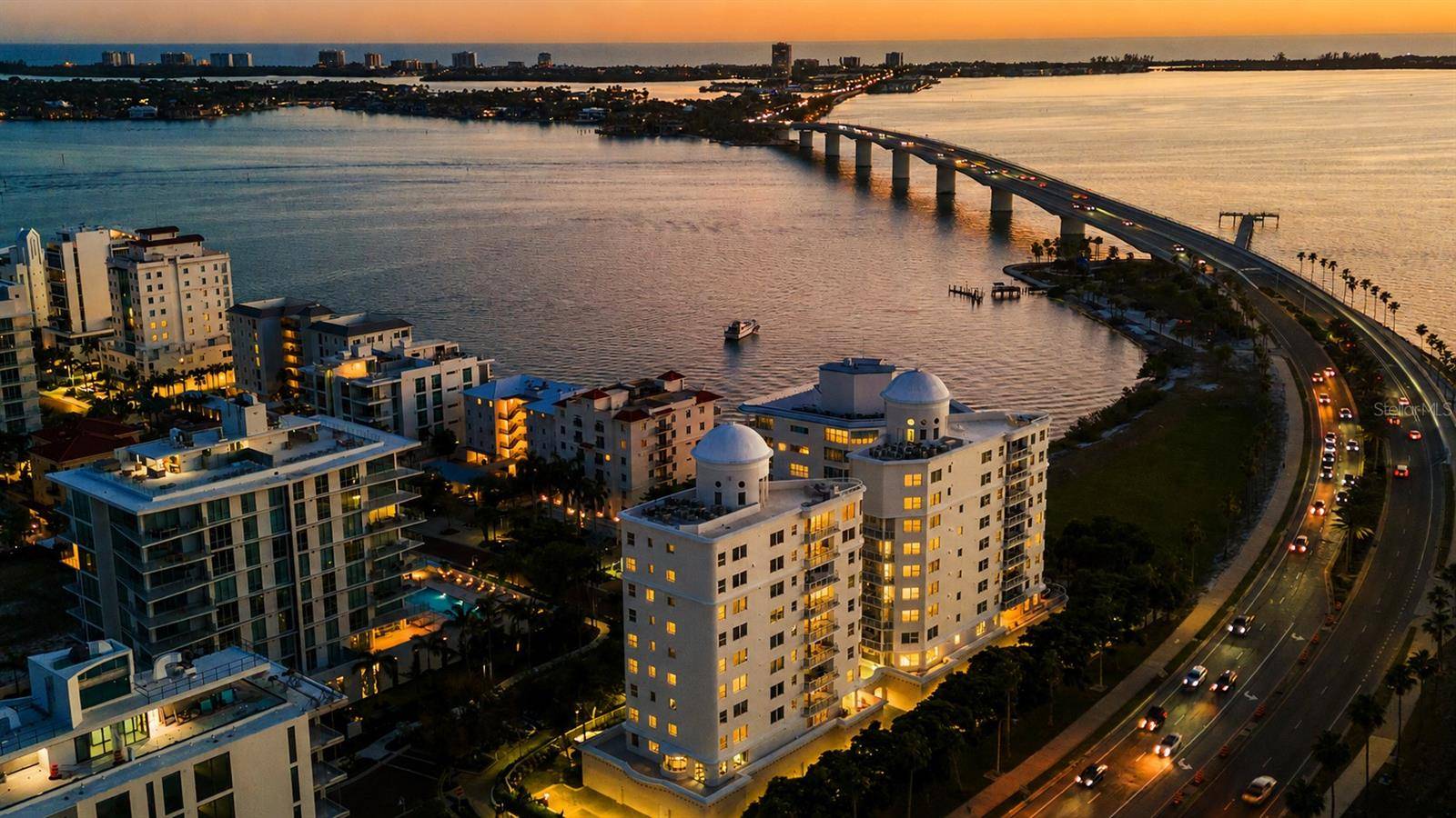 128 GOLDEN GATE PT #202A, Sarasota, FL 34236
