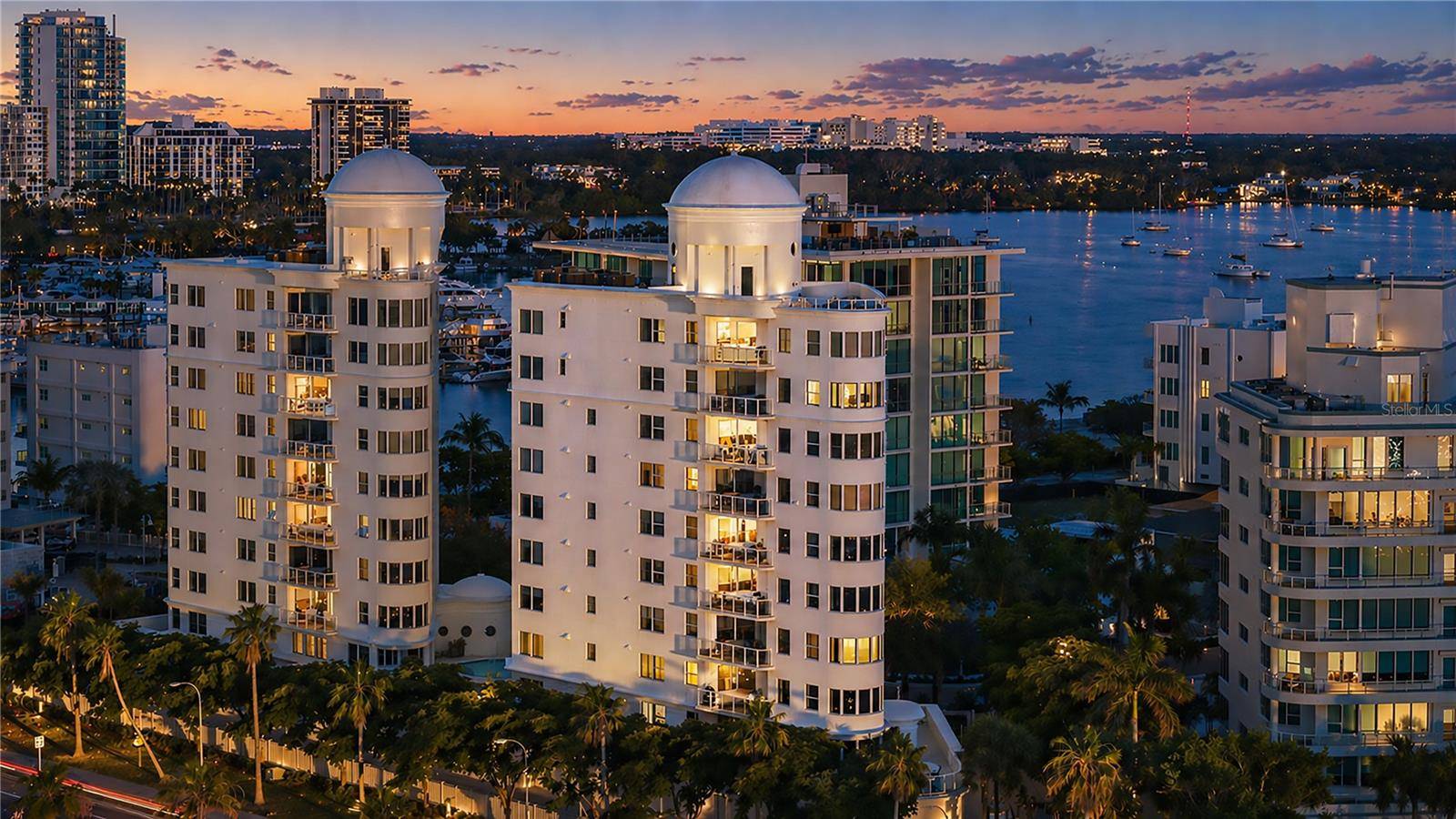 128 GOLDEN GATE PT #202A, Sarasota, FL 34236