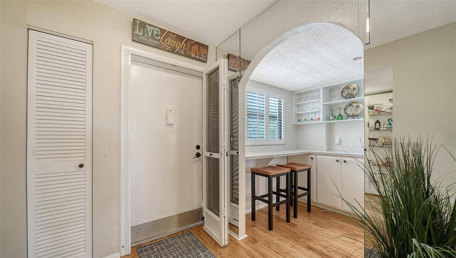 8773 MIDNIGHT PASS RD #302G, Sarasota, FL 34242