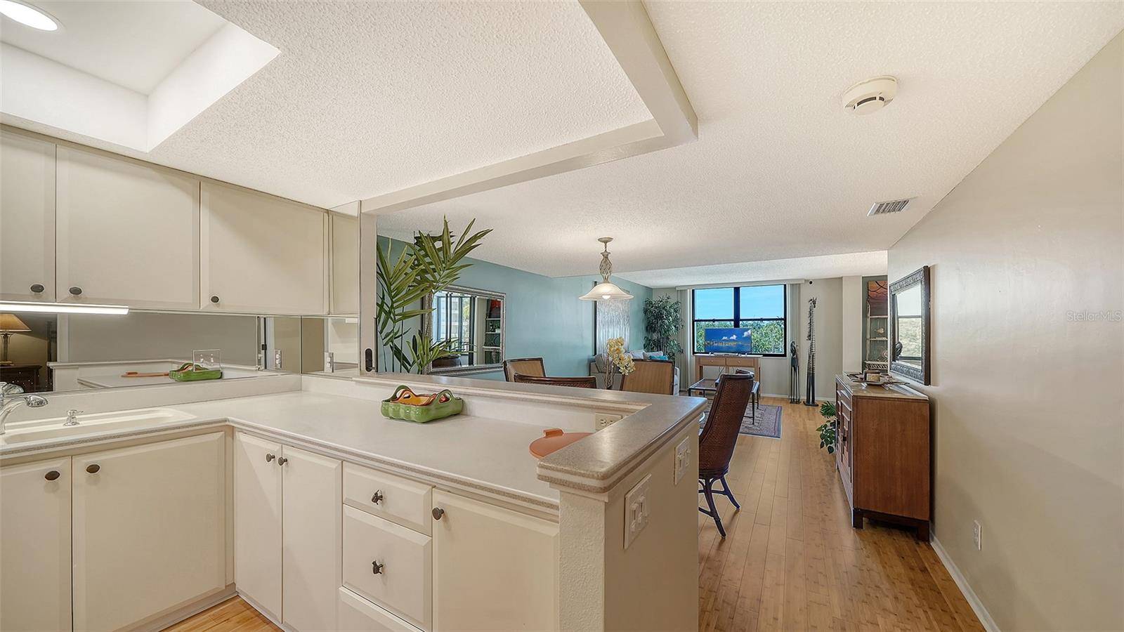 8773 MIDNIGHT PASS RD #302G, Sarasota, FL 34242