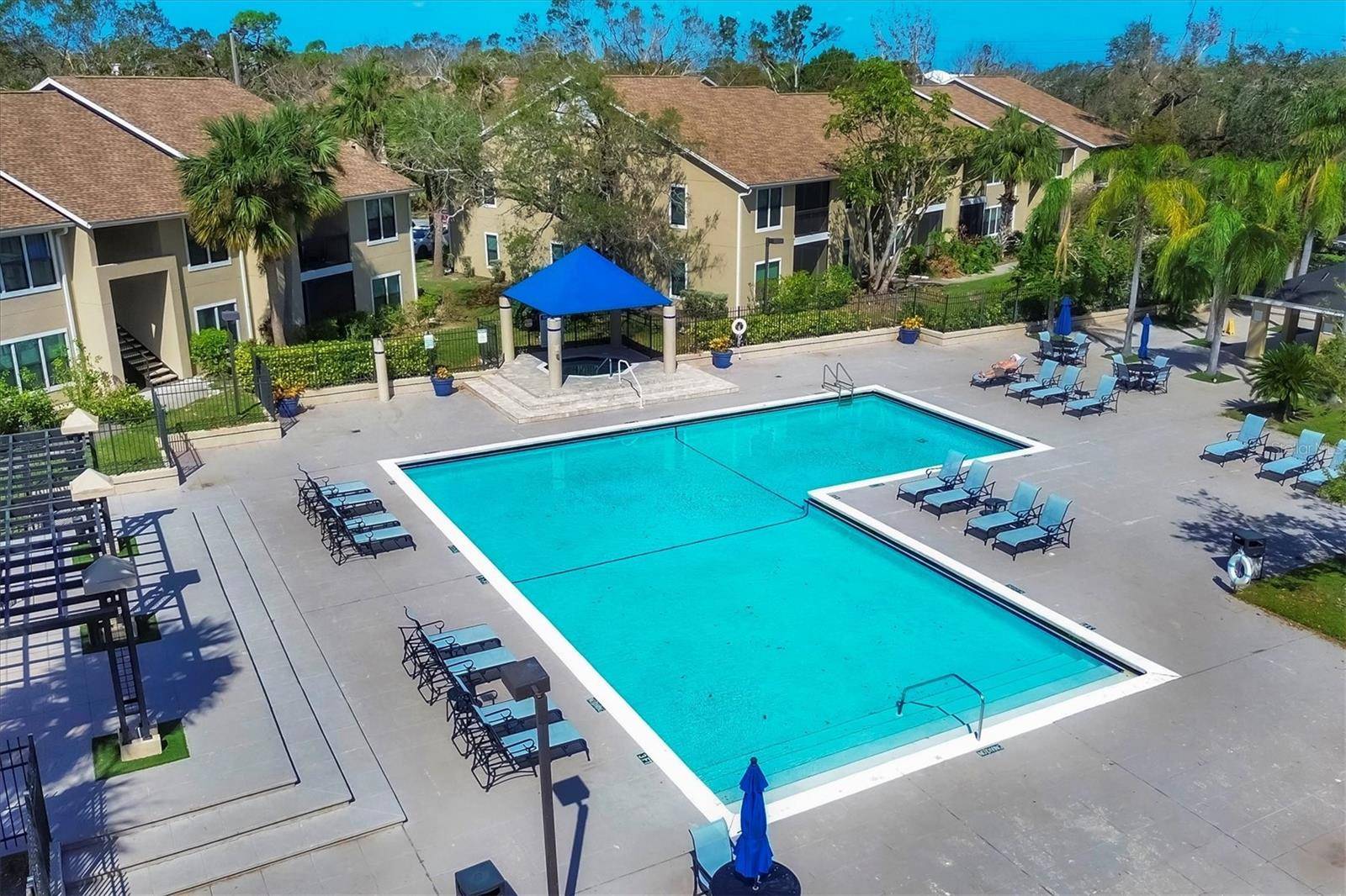 4033 CROCKERS LAKE BLVD #28, Sarasota, FL 34238