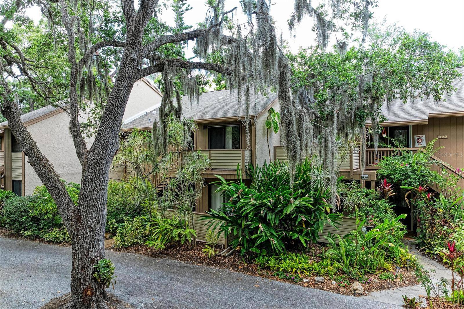 1709 CLOWER CREEK DR #205, Sarasota, FL 34231