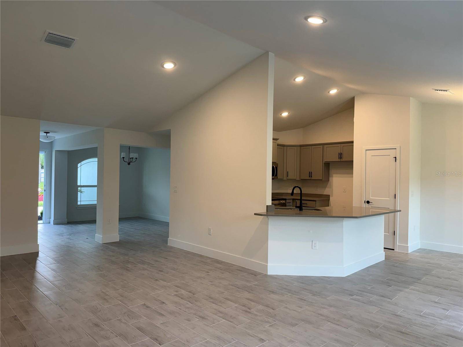 2724 NELLIE LN, North Port, FL 34286