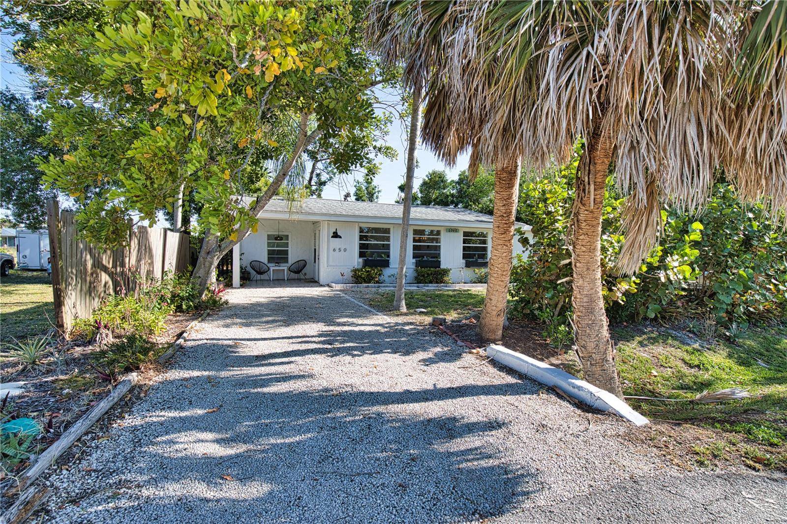 650 EDWARDS ST, Englewood, FL 34223
