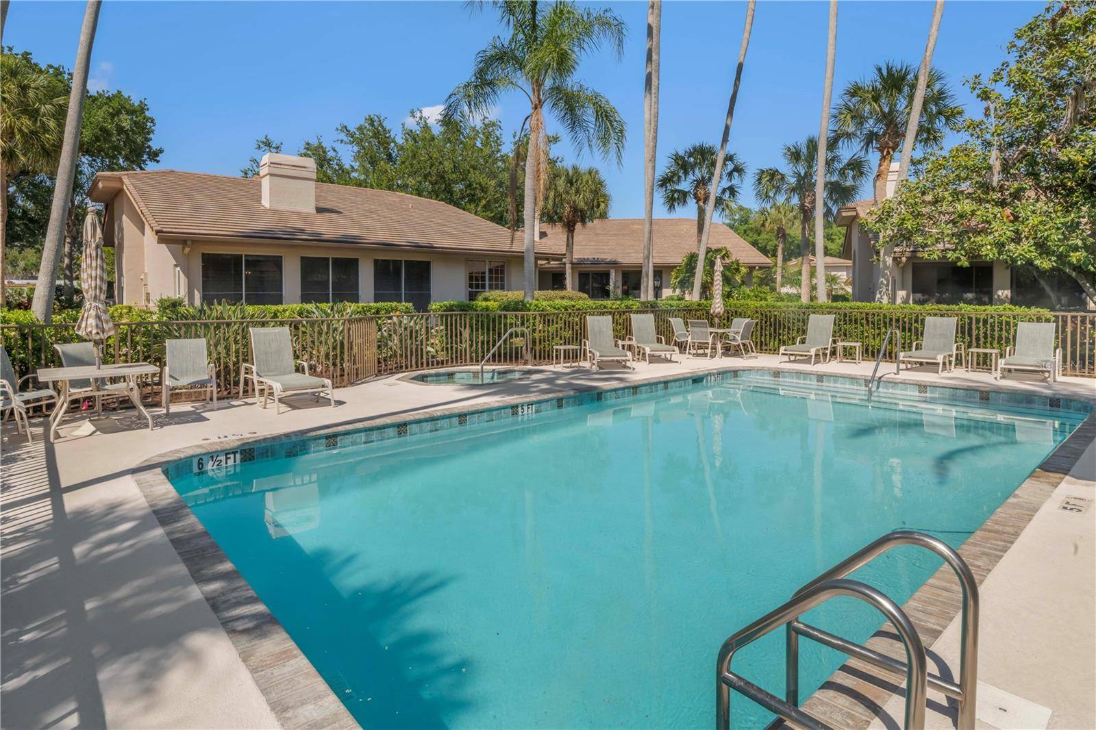 4424 HIGHLAND PARK #5, Sarasota, FL 34235