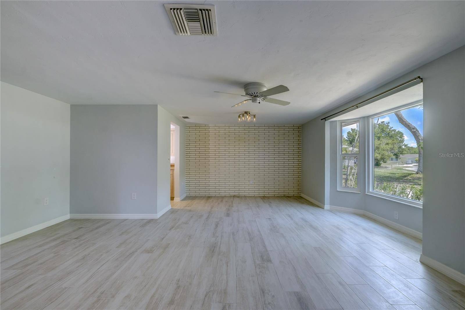 3024 CHASE CIR, Sarasota, FL 34231