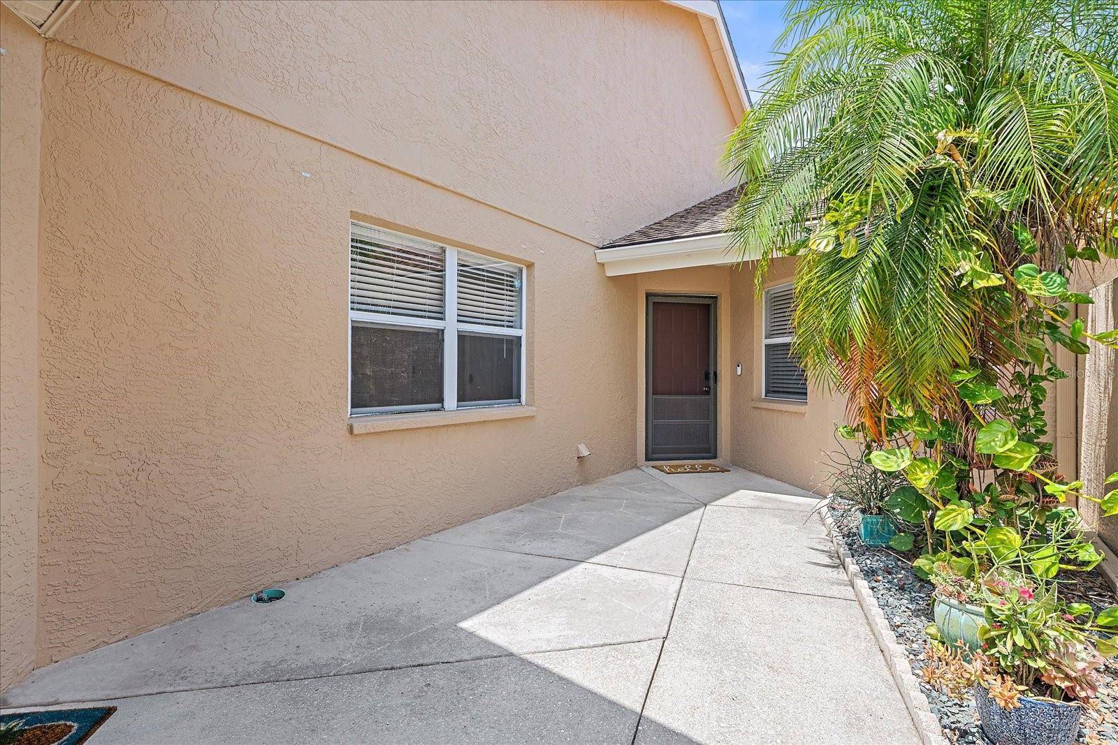 5647 MONTE ROSSO RD, Sarasota, FL 34243