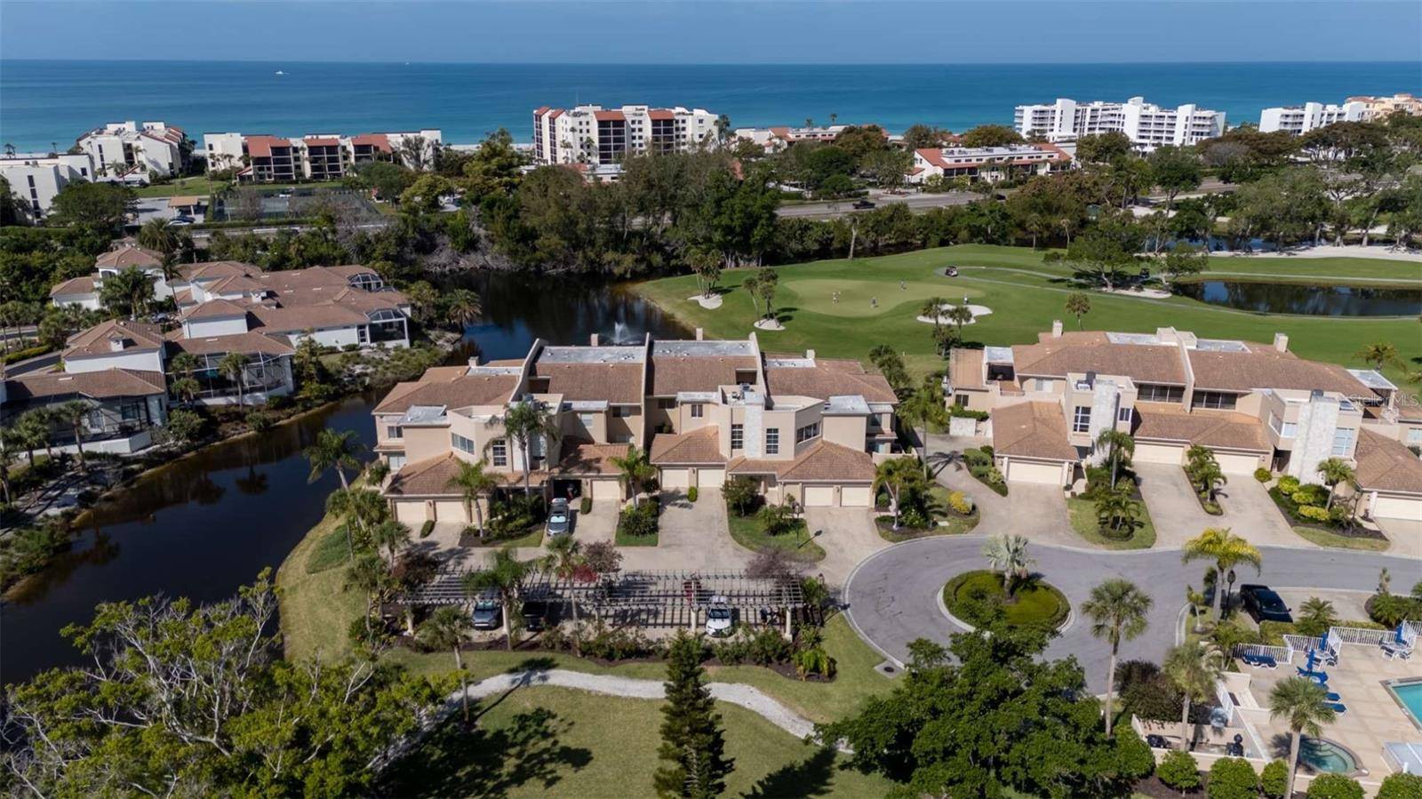 2013 HARBOUR LINKS DR #2013, Longboat Key, FL 34228