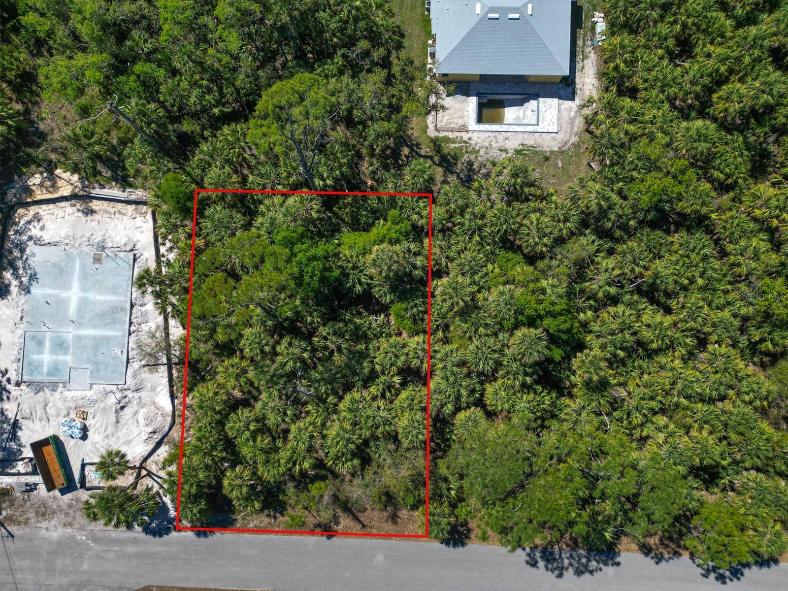 LEESBURG AVE, North Port, FL 34288