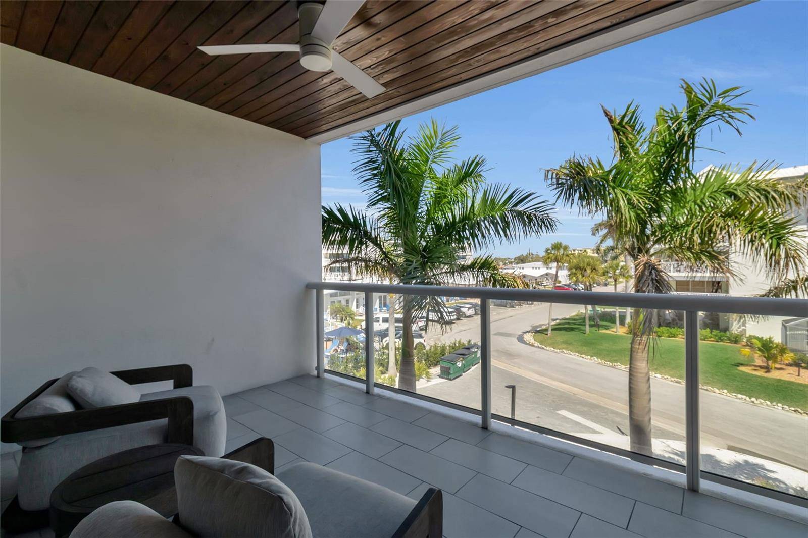 1035 SEASIDE DR #308, Sarasota, FL 34242