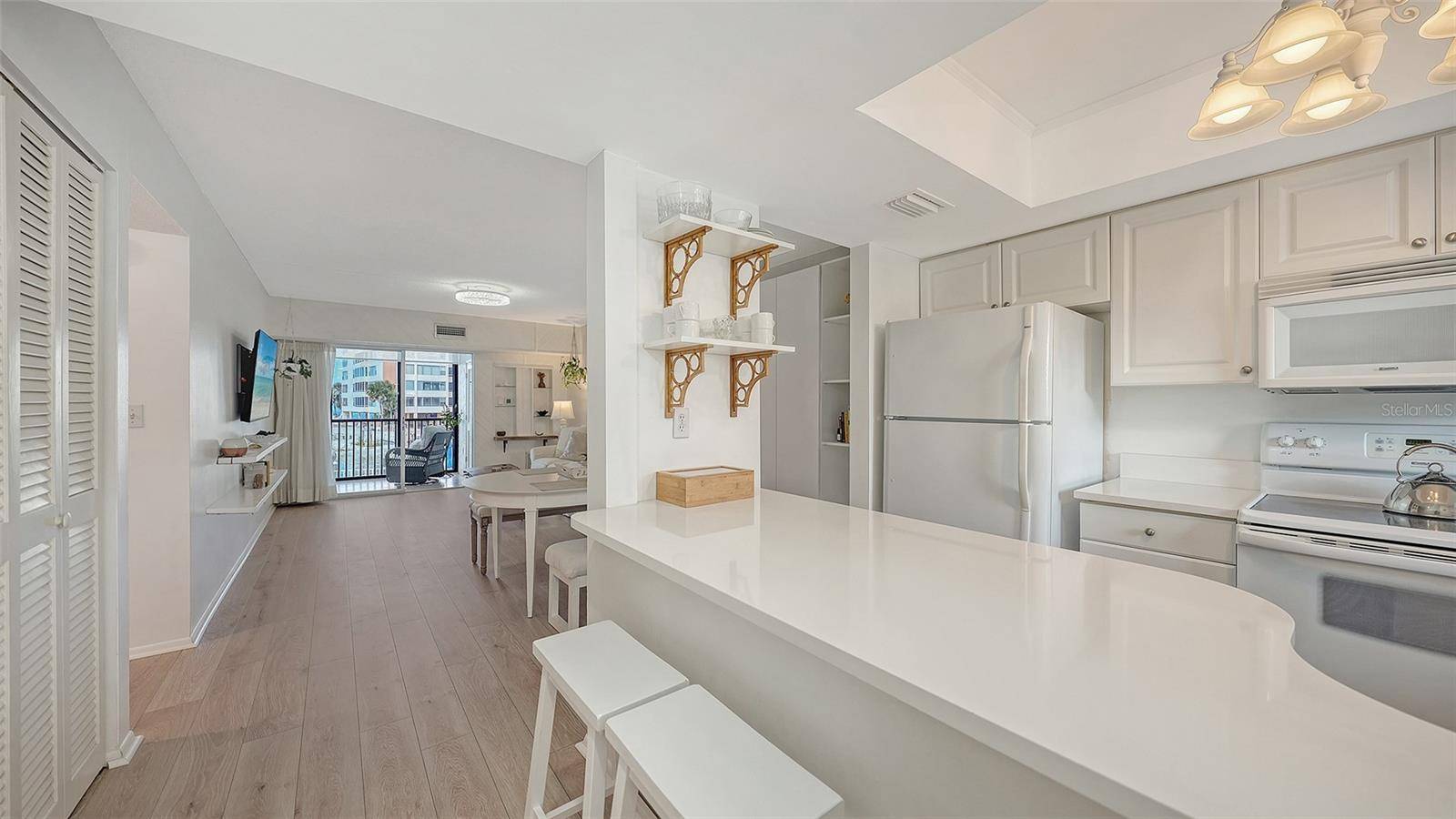 9200 MIDNIGHT PASS RD #25, Sarasota, FL 34242