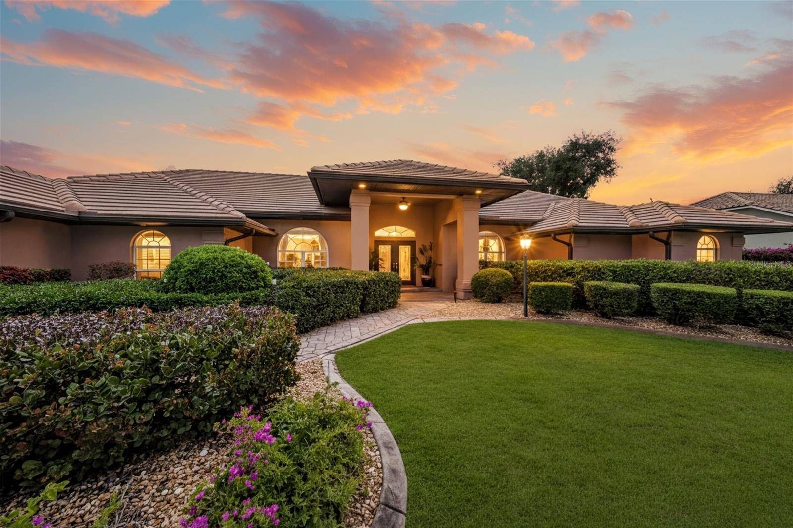 8838 WILD DUNES DR, Sarasota, FL 34241