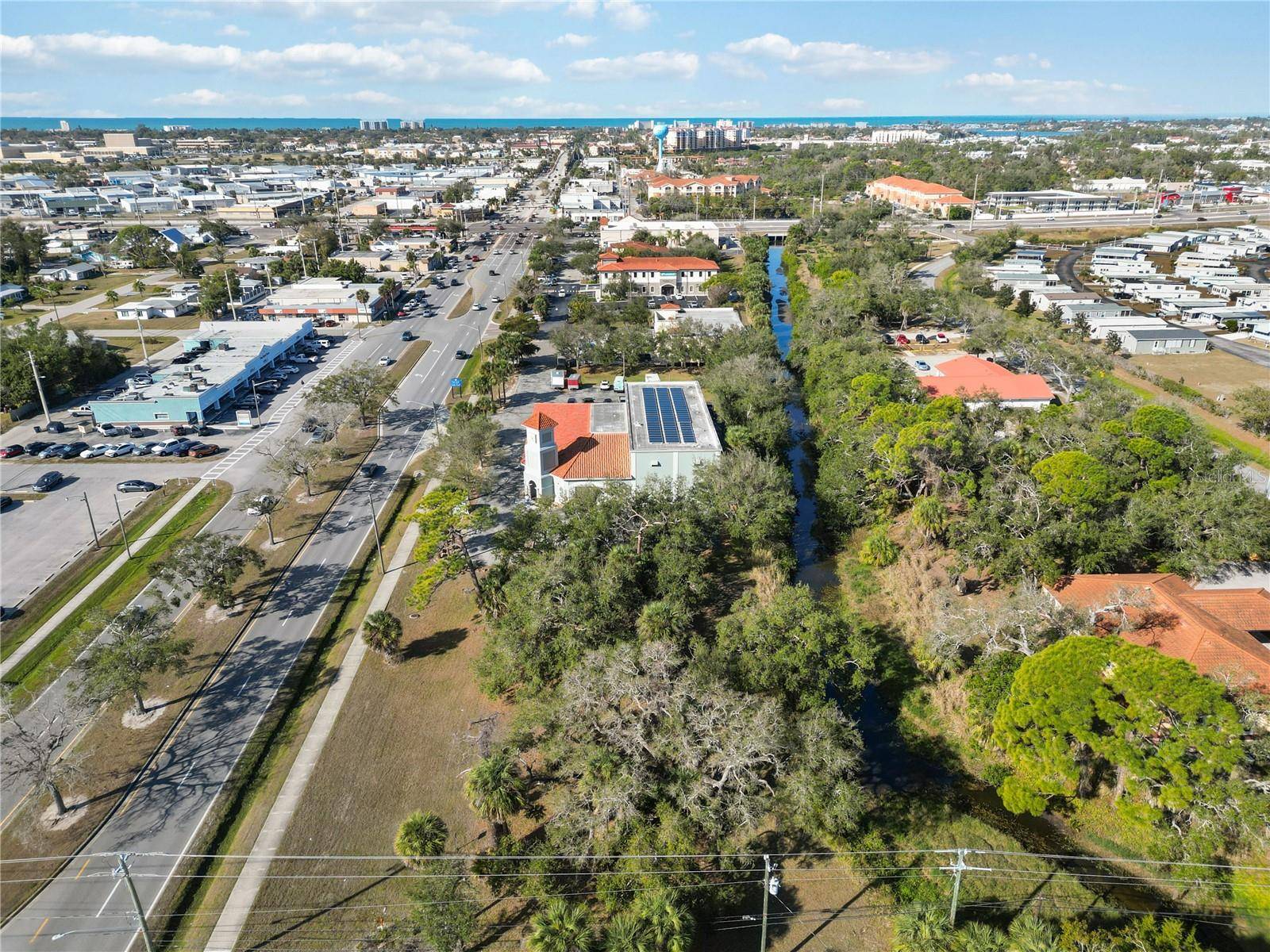841 E VENICE AVE, Venice, FL 34285