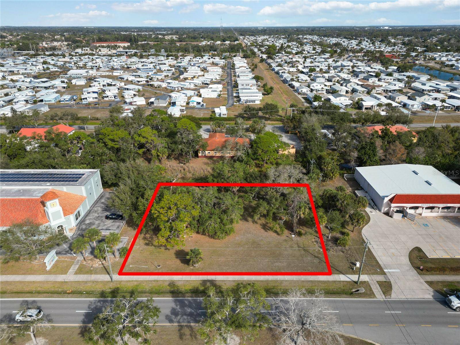 841 E VENICE AVE, Venice, FL 34285