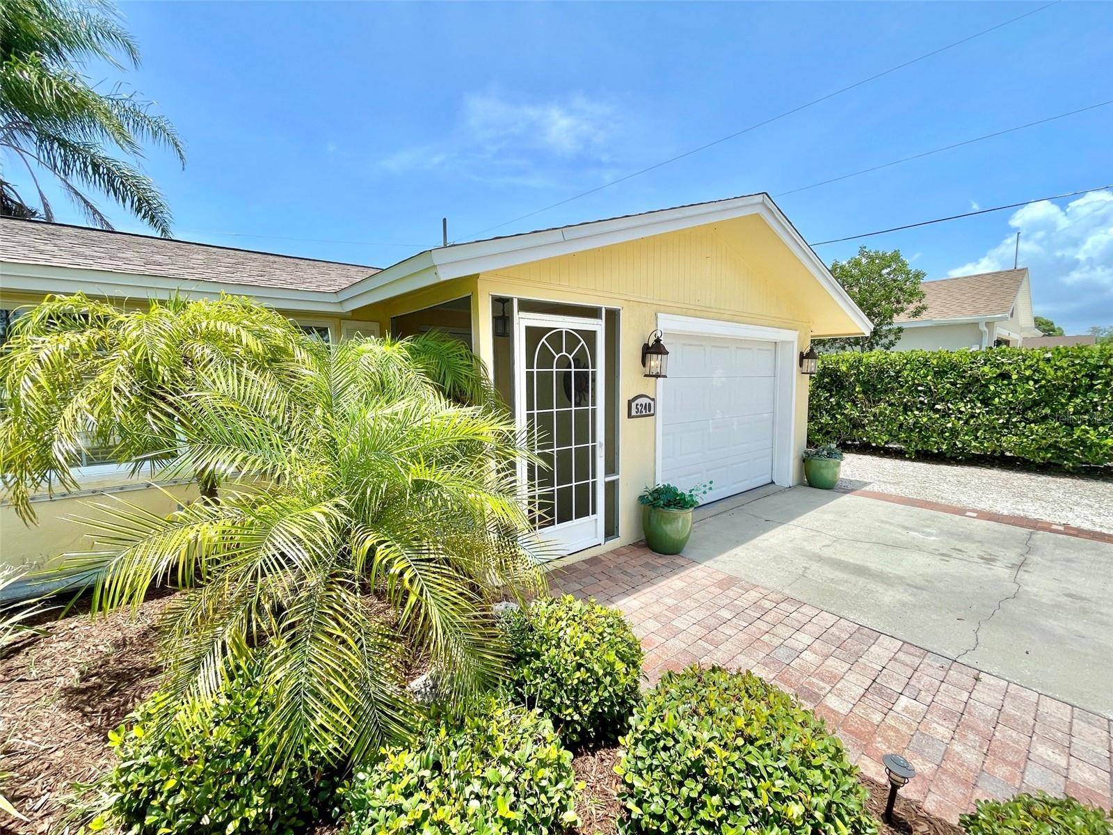5240 DREW RD, Venice, FL 34293