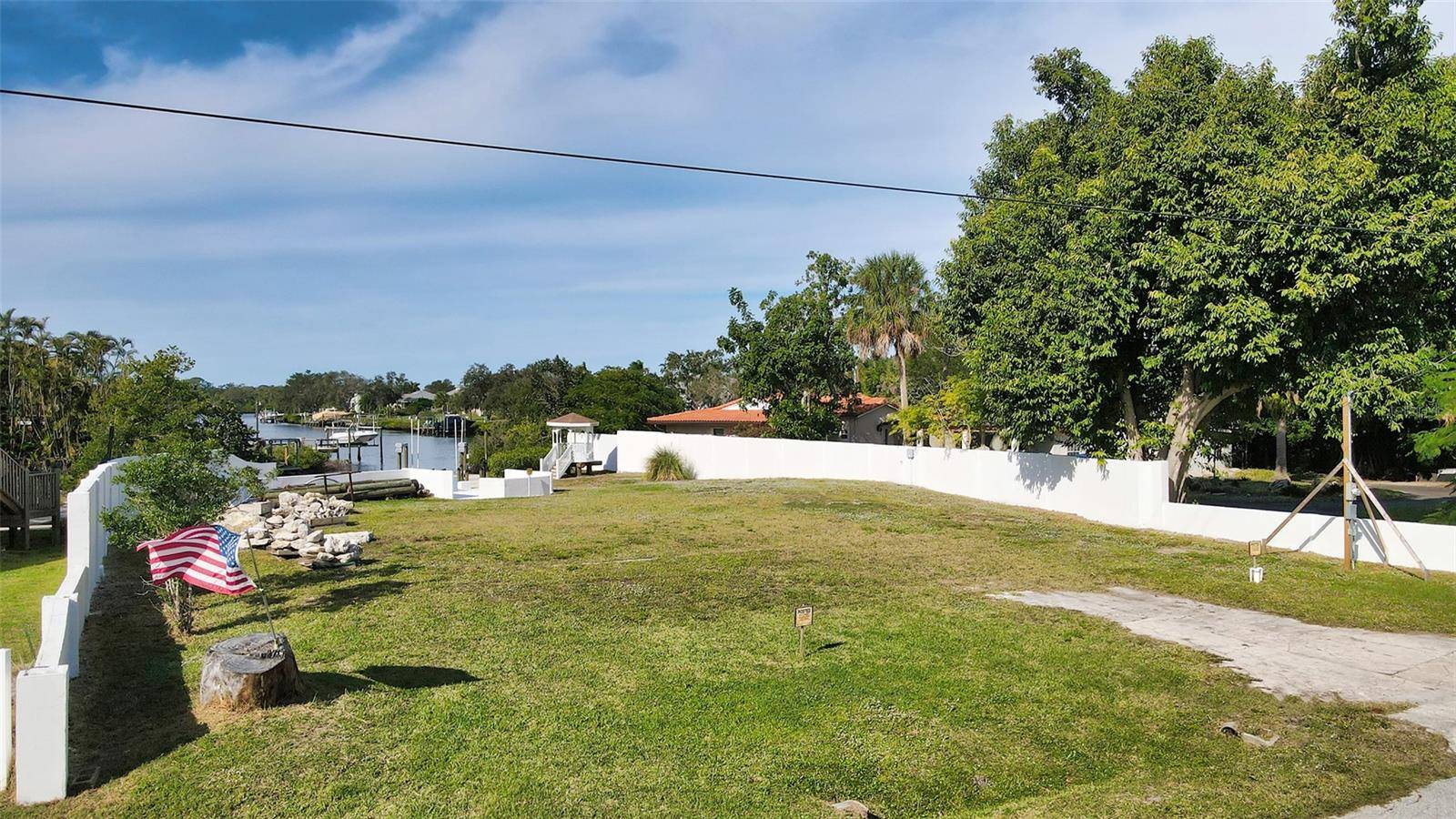 223 RAVENNA ST, Nokomis, FL 34275