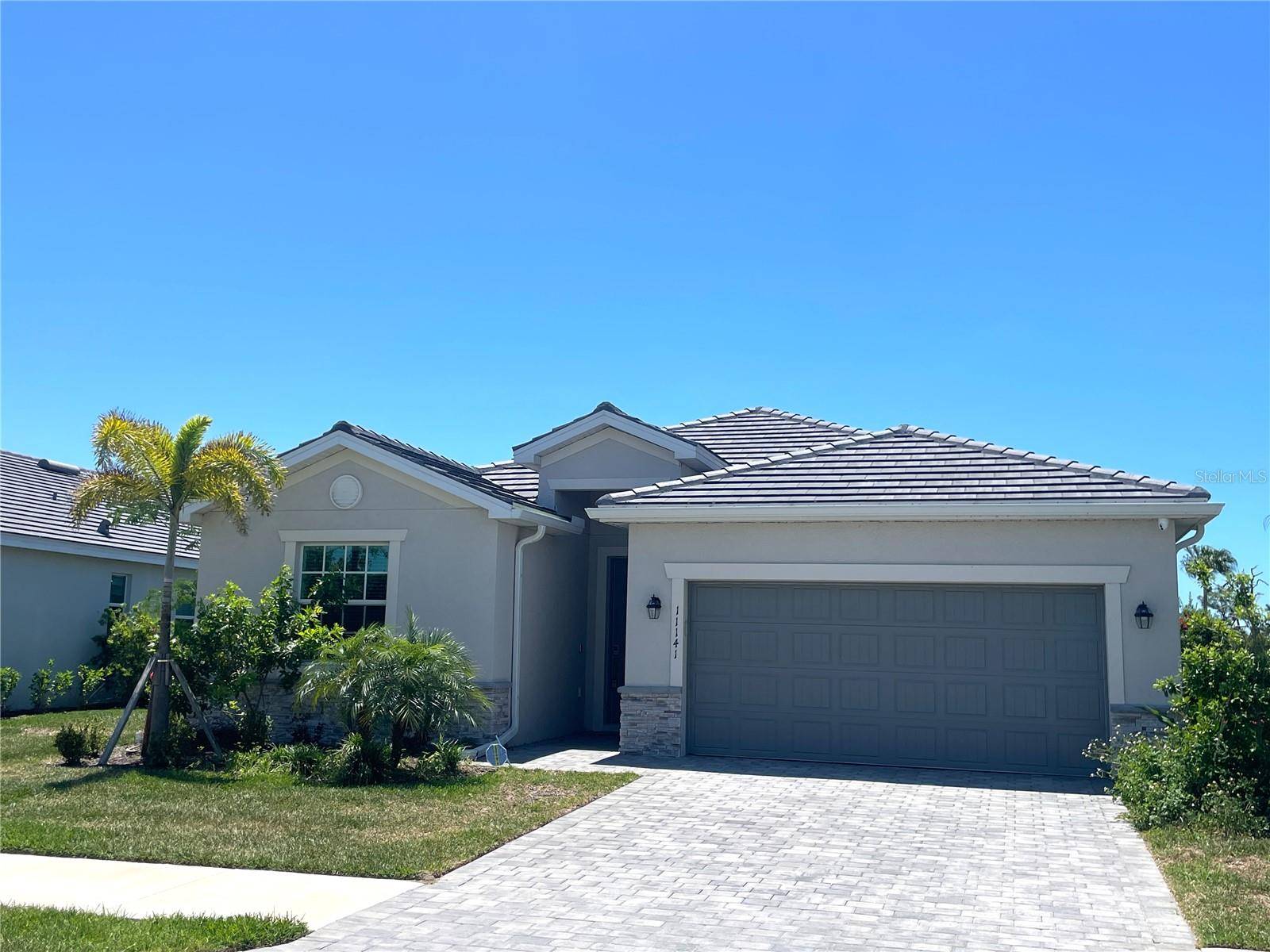 11141 PINOT DR, Venice, FL 34293