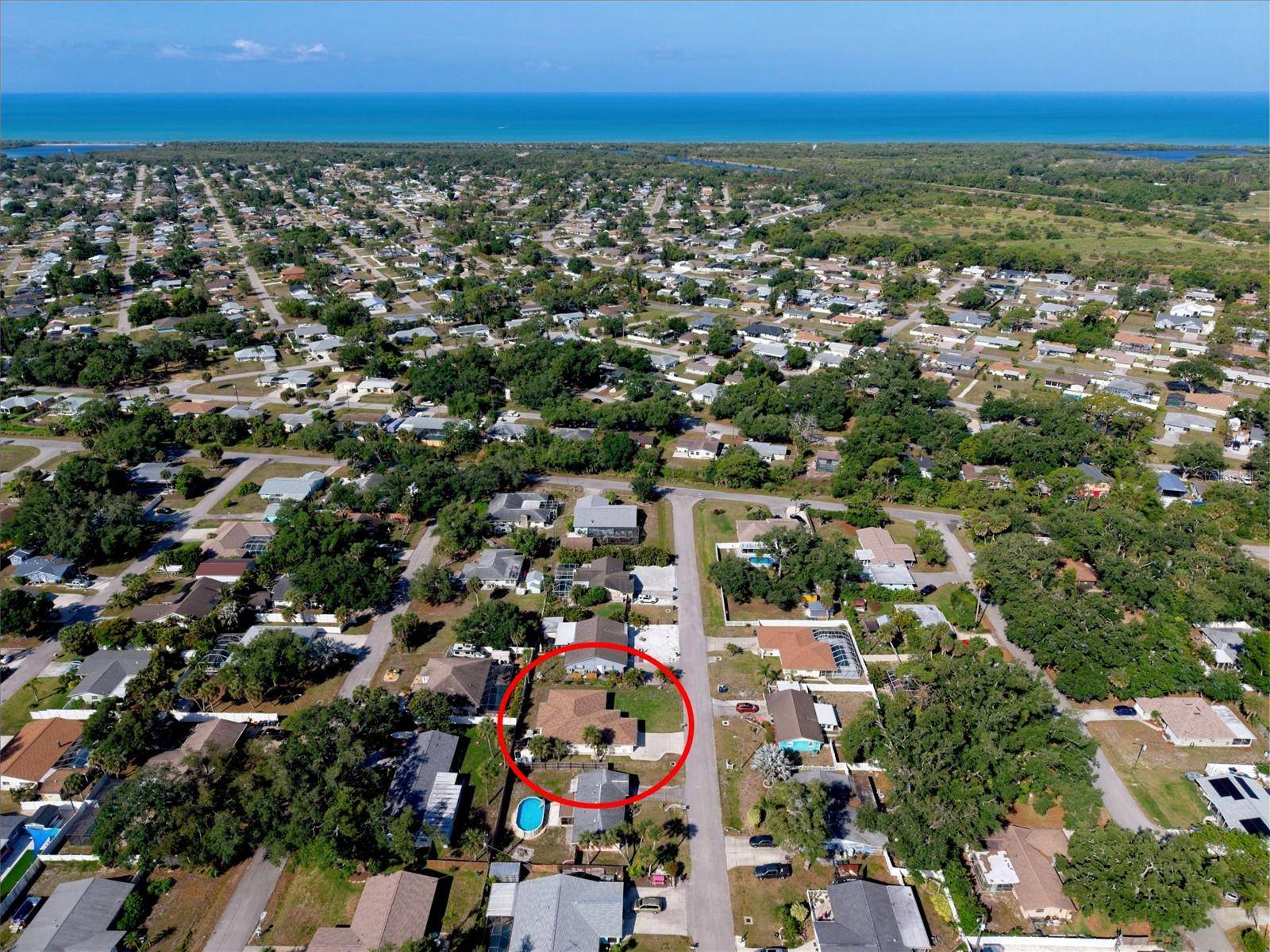 541 FALKLAND RD, Venice, FL 34293