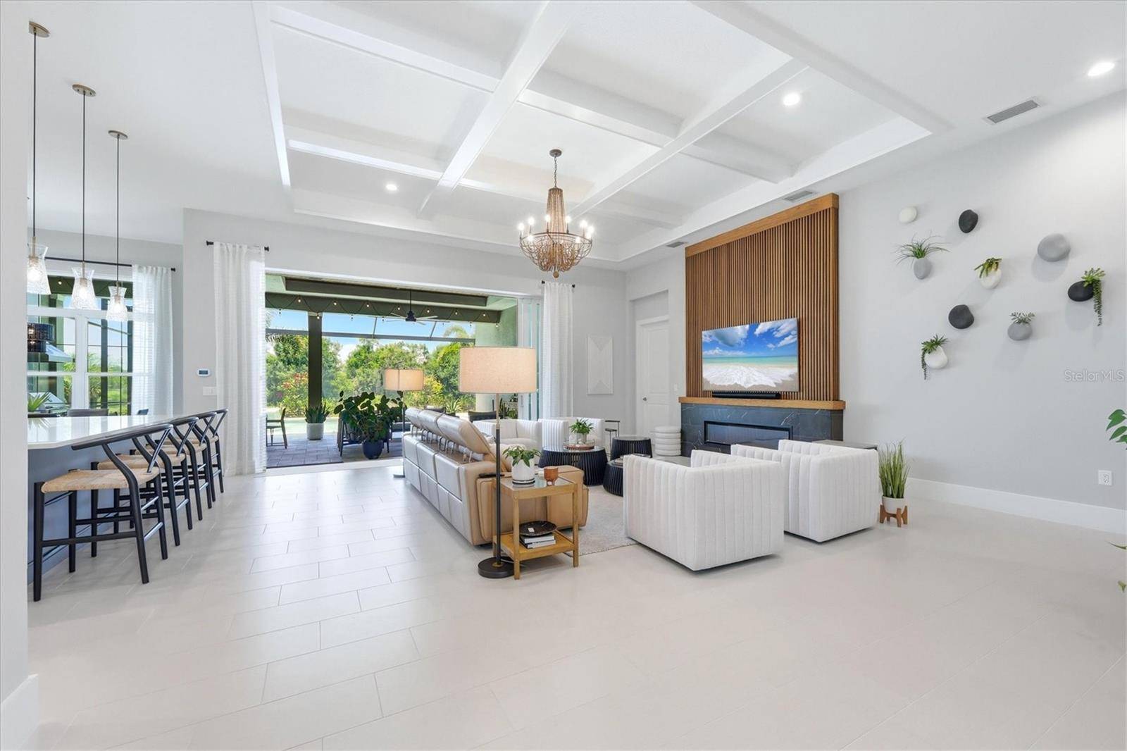 8254 PAVIA WAY, Lakewood Ranch, FL 34202