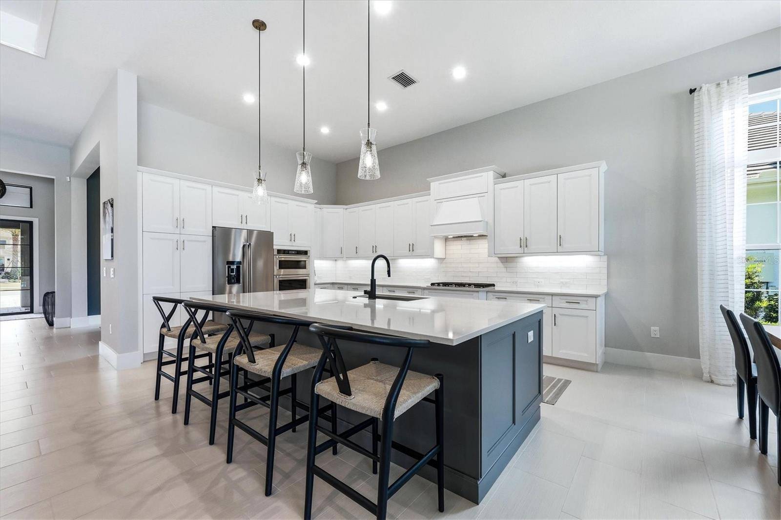 8254 PAVIA WAY, Lakewood Ranch, FL 34202