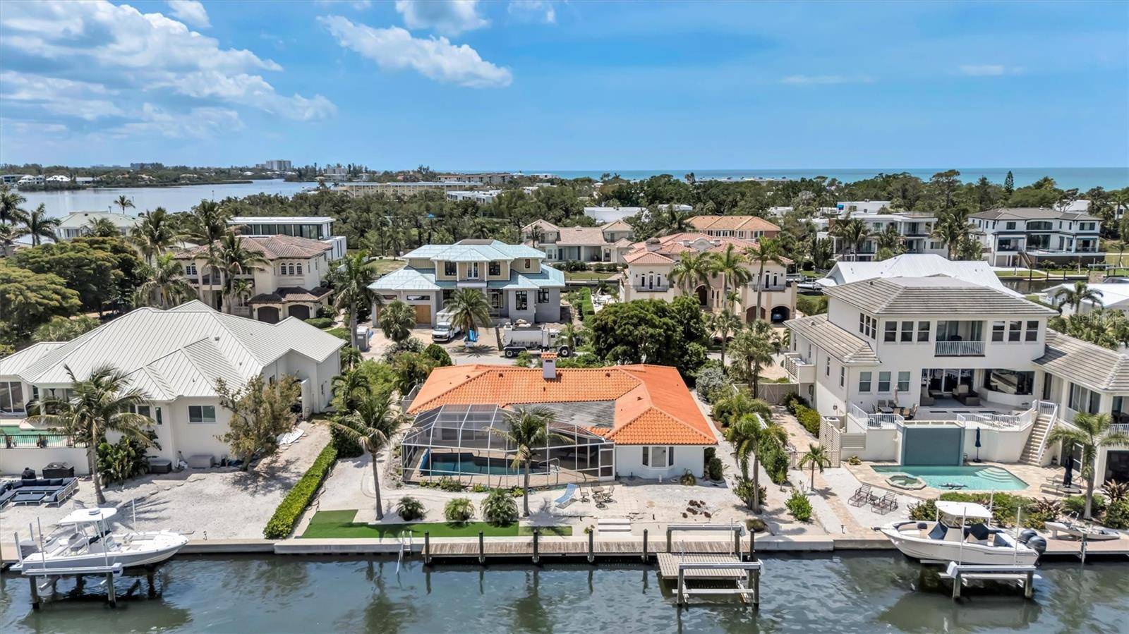 617 ROUNTREE DR, Longboat Key, FL 34228