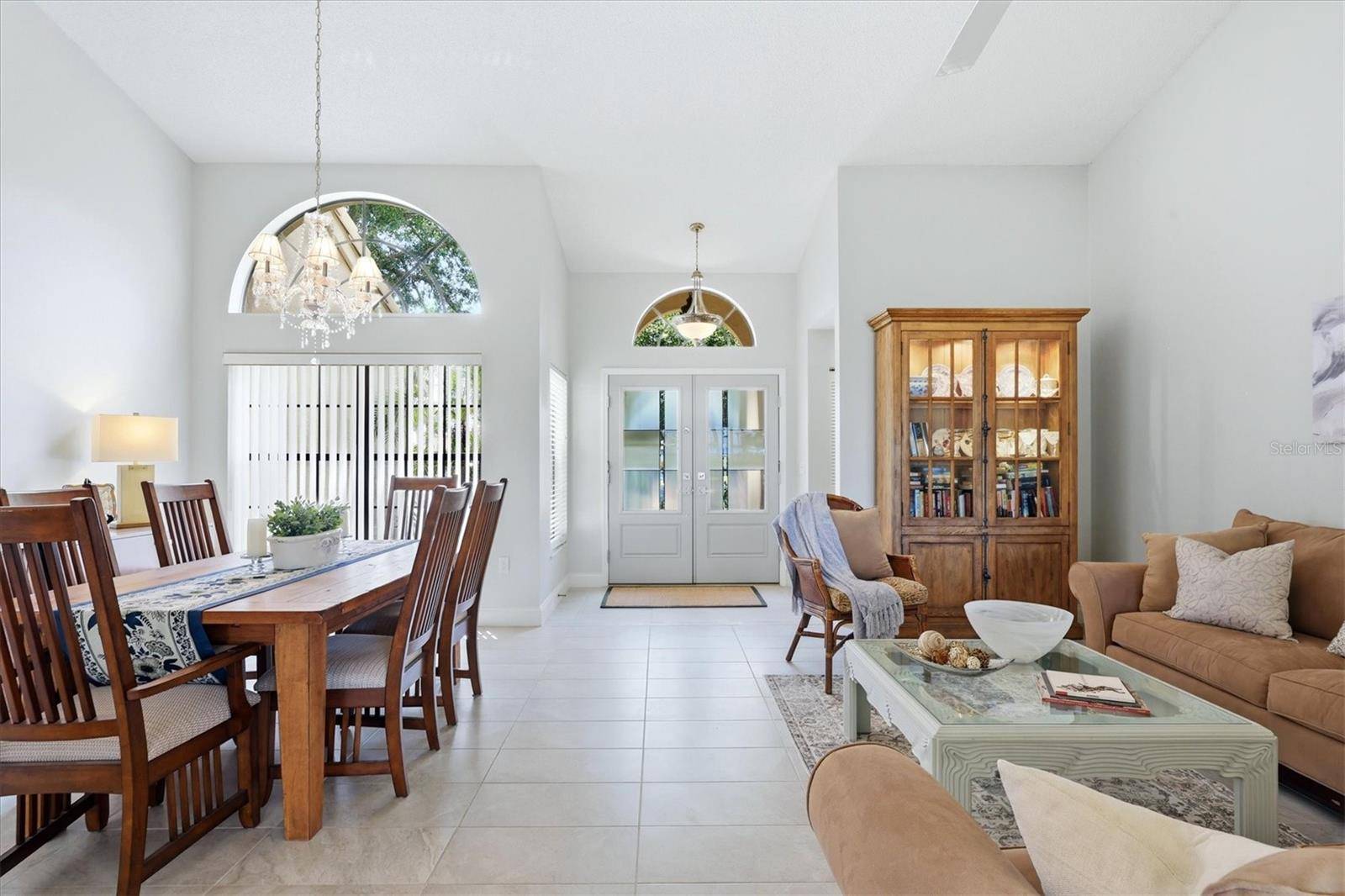 216 CARRIAGE HOUSE LN #216, Nokomis, FL 34275