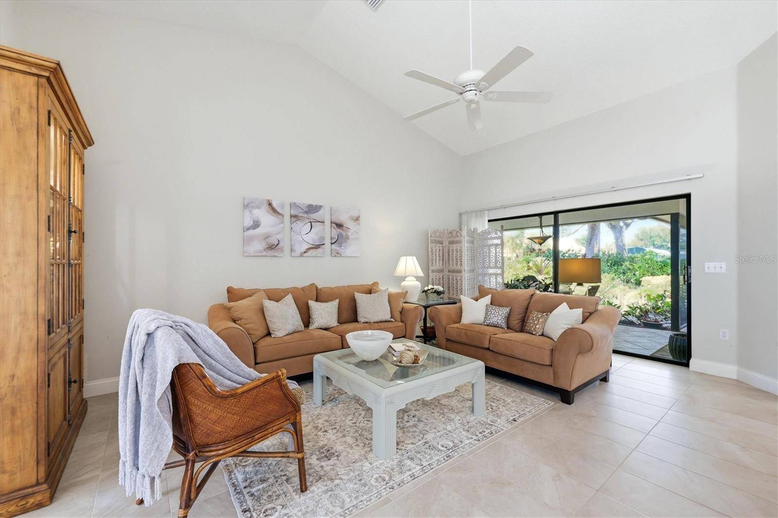 216 CARRIAGE HOUSE LN #216, Nokomis, FL 34275