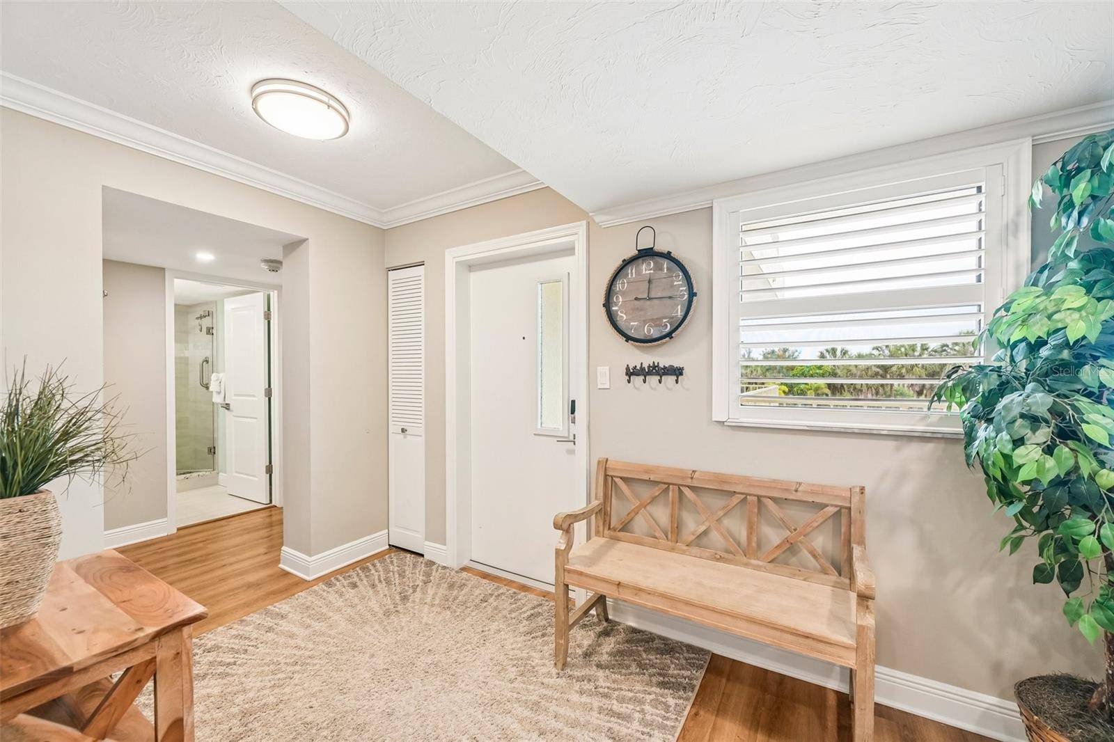 5760 MIDNIGHT PASS RD ##209D, Sarasota, FL 34242