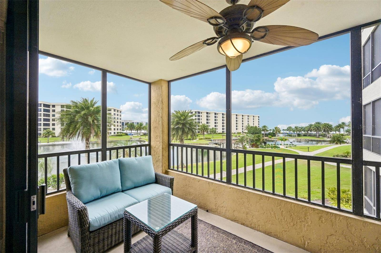 5760 MIDNIGHT PASS RD ##209D, Sarasota, FL 34242