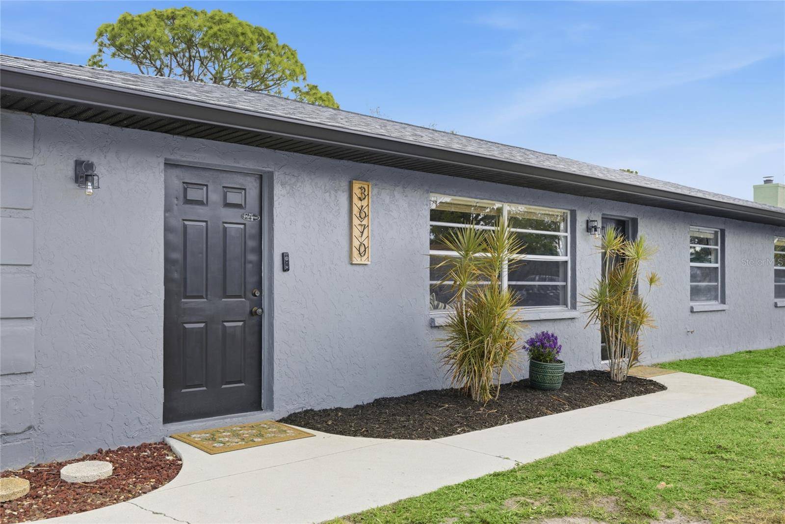 3670 SUNSET BEACH DR, Venice, FL 34293