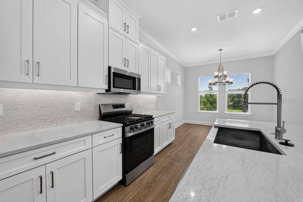 10573 ECLIPSE ST, Sarasota, FL 34241