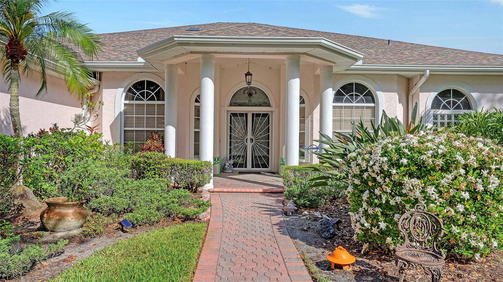 7025 N SERENOA DR, Sarasota, FL 34241