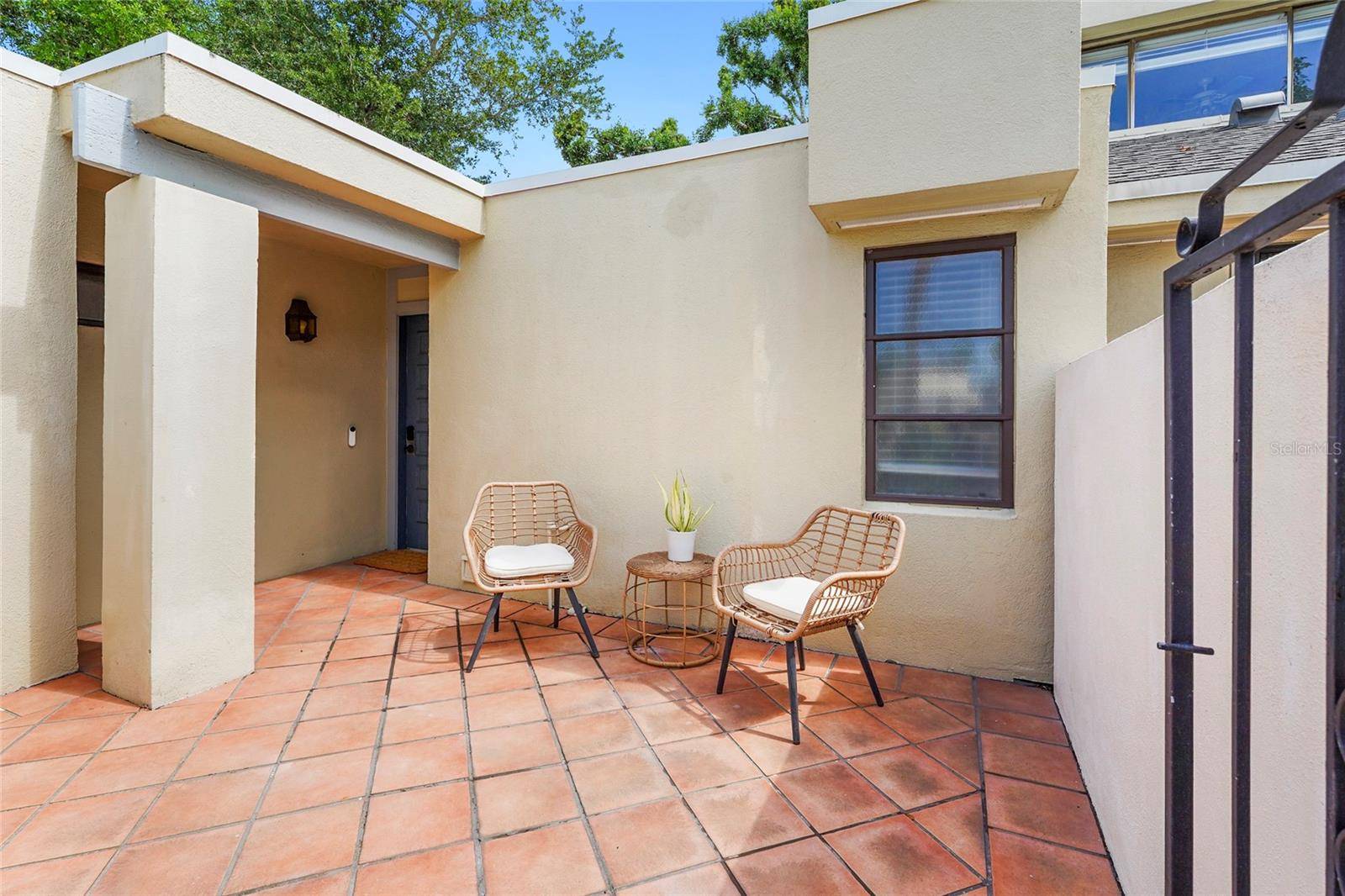 2383 LAKESIDE MEWS #D3, Sarasota, FL 34235
