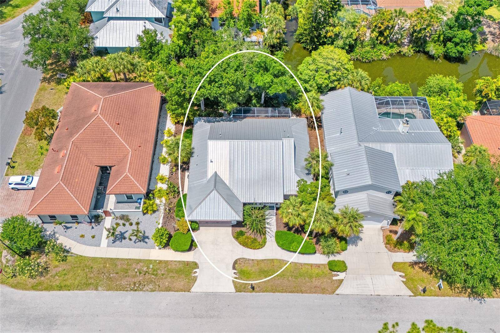 400 TORTUGA DR, Nokomis, FL 34275