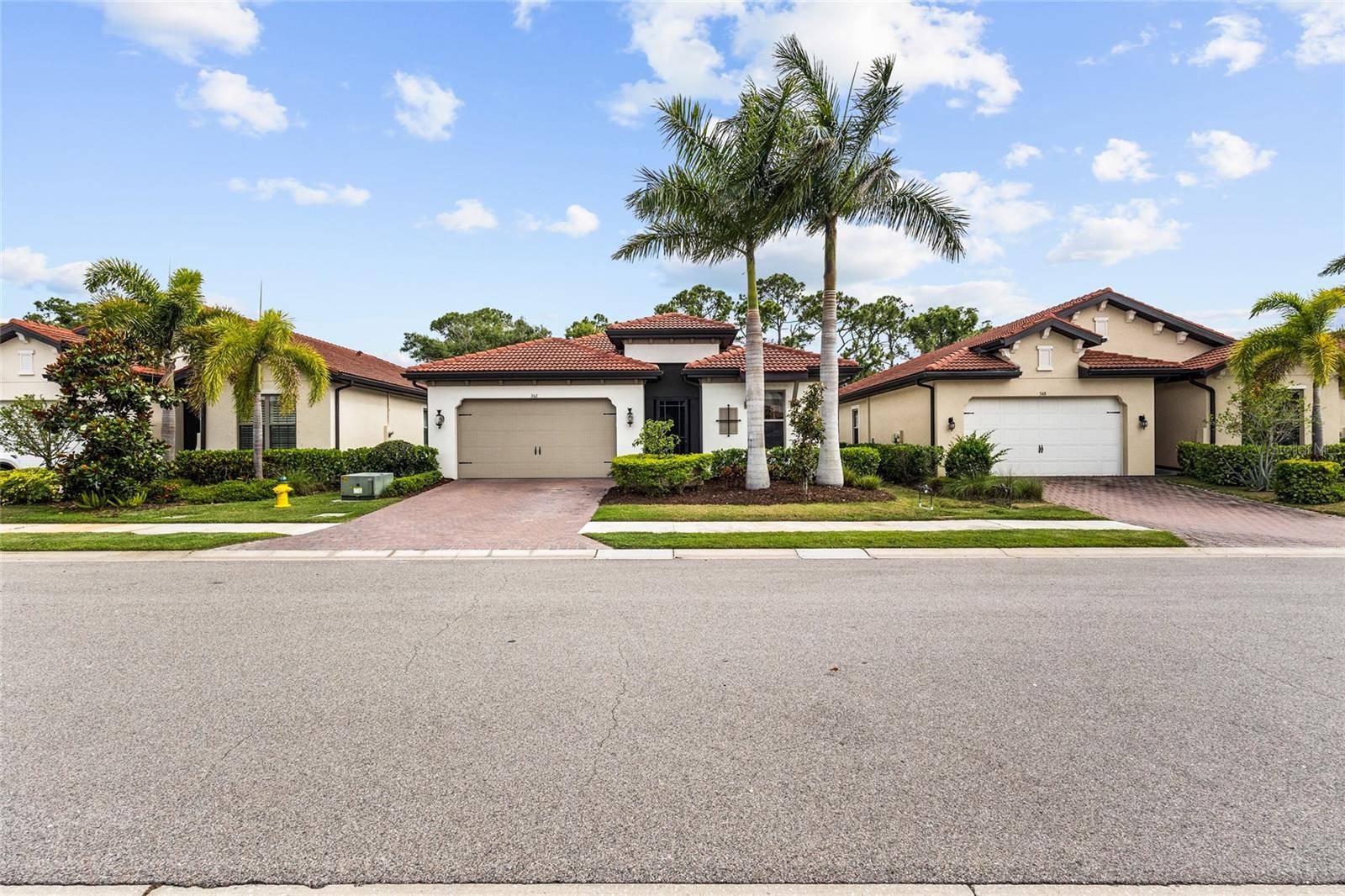 352 TOSCAVILLA BLVD, Nokomis, FL 34275