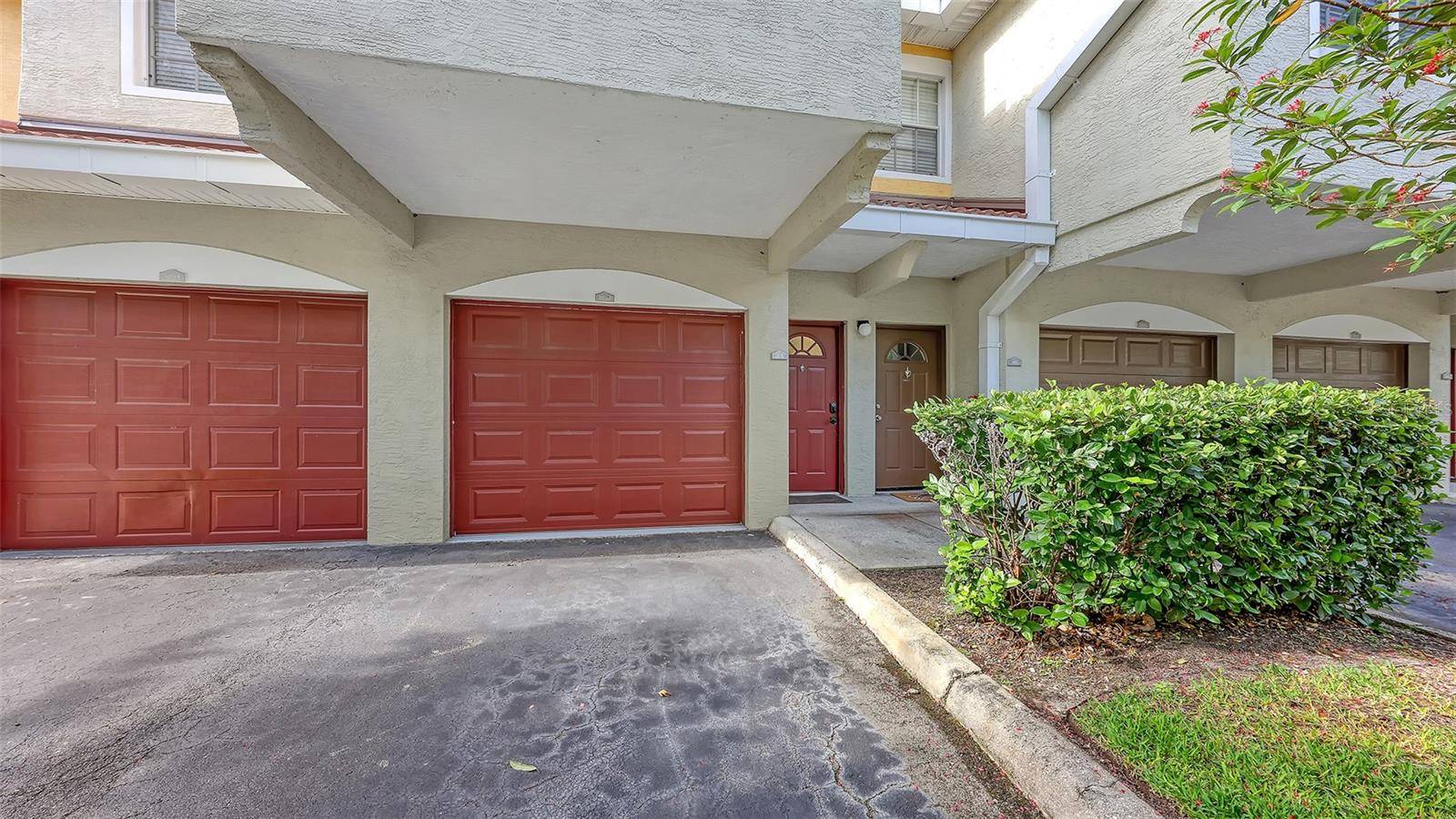 5001 BARALDI CIR #22-202, Sarasota, FL 34235