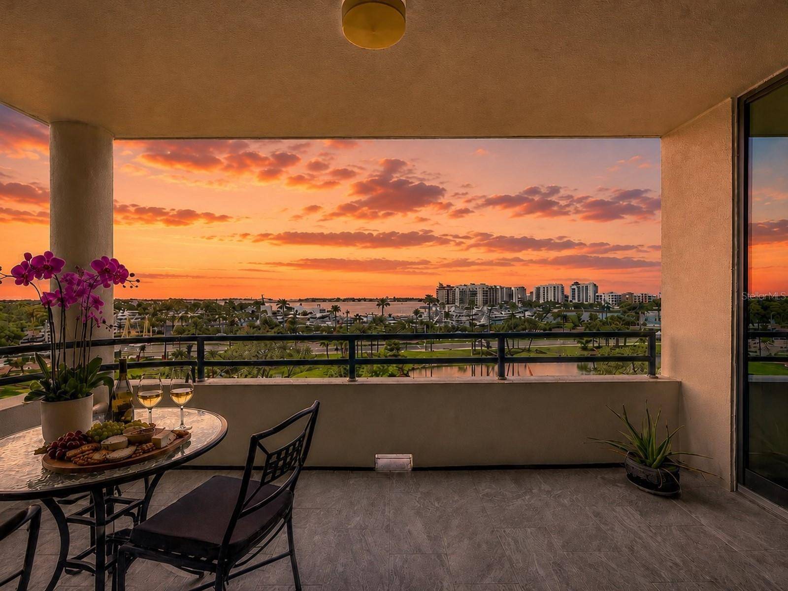 1255 N GULFSTREAM AVE #507, Sarasota, FL 34236