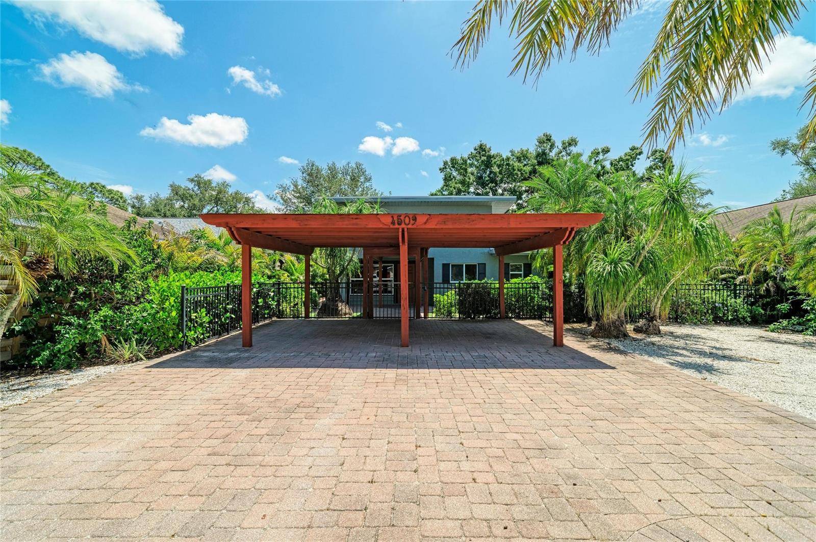 4509 S LOCKWOOD RIDGE RD, Sarasota, FL 34231