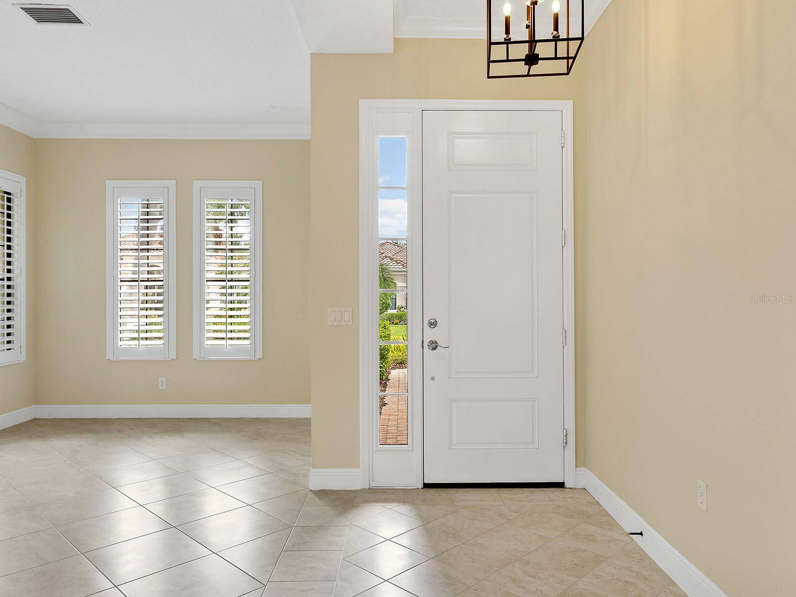 7210 LAKE FOREST GLN, Lakewood Ranch, FL 34202
