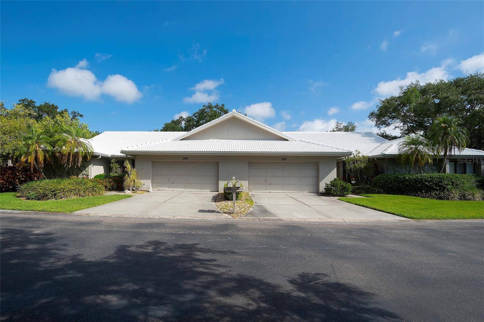 3825 WILSHIRE CIR #1, Sarasota, FL 34238