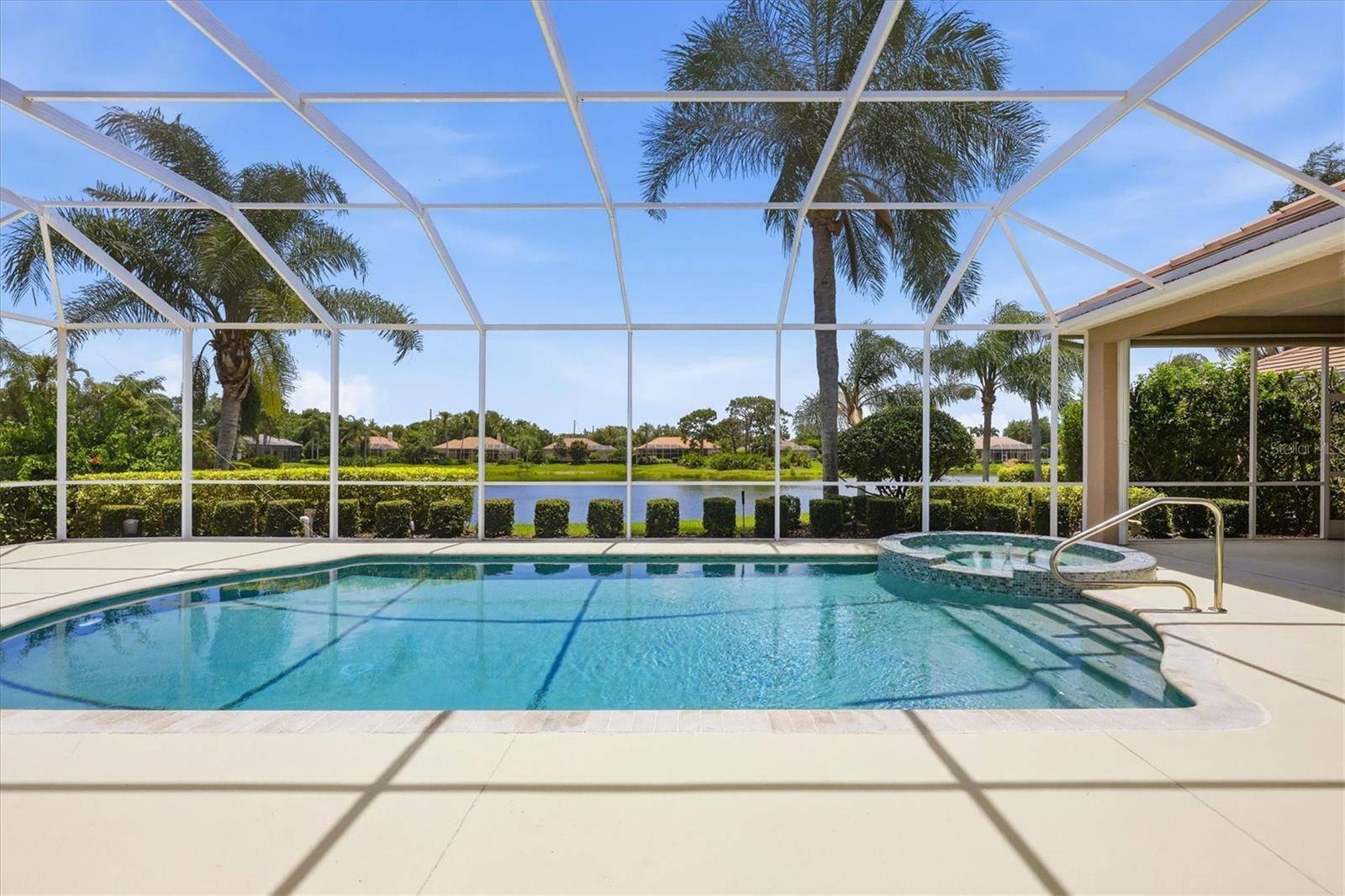 8160 COLLINGWOOD CT, University Park, FL 34201