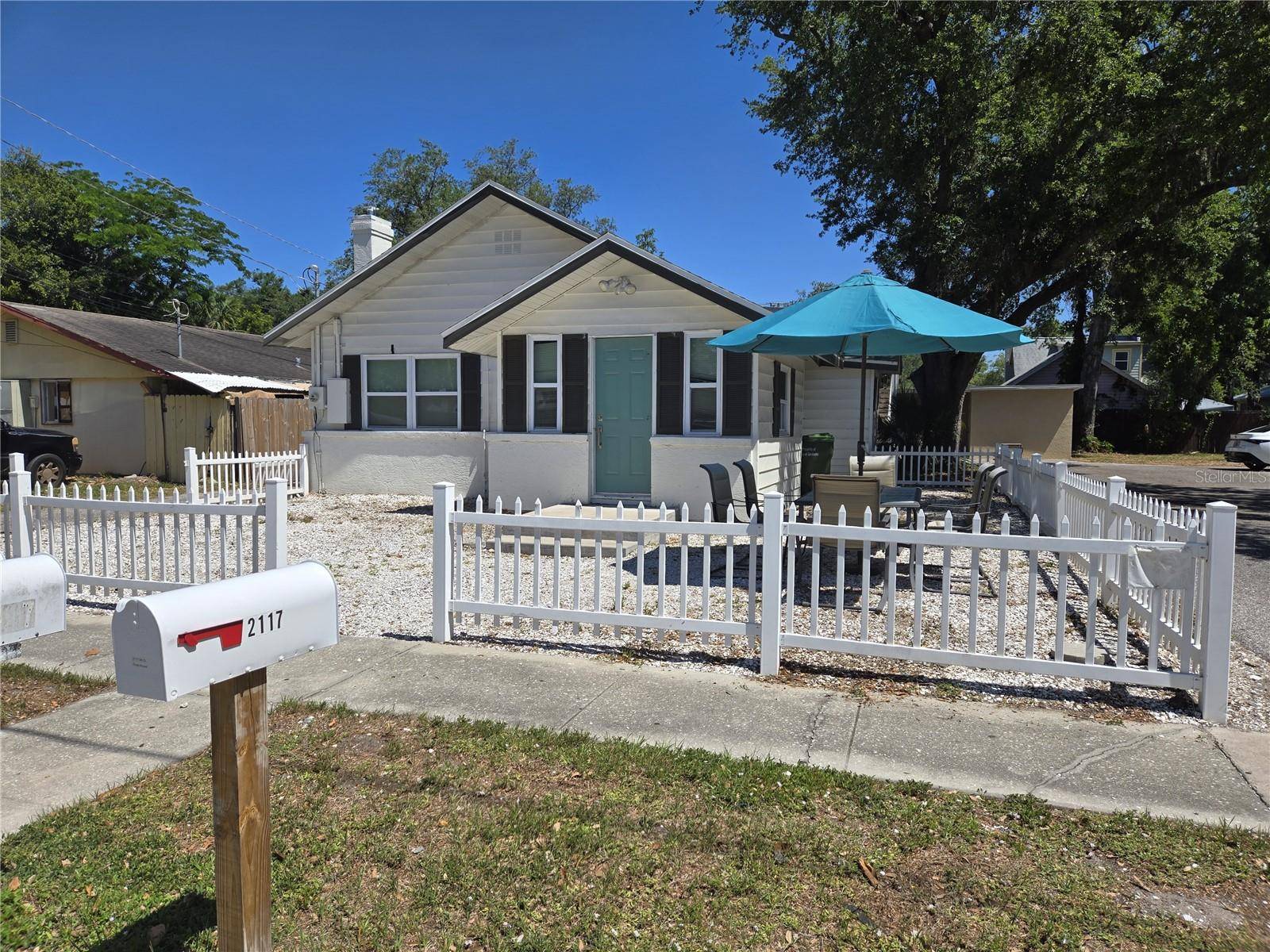 2117 5TH ST #Front House, Sarasota, FL 34237